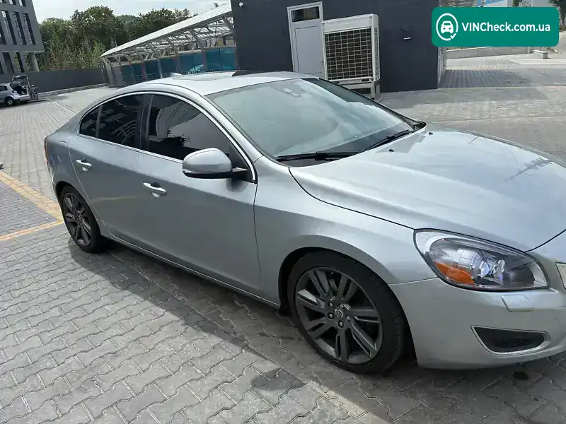 Volvo S60 2012, фото з оголошення 1 з 21, VIN YV1902FH3C2130048