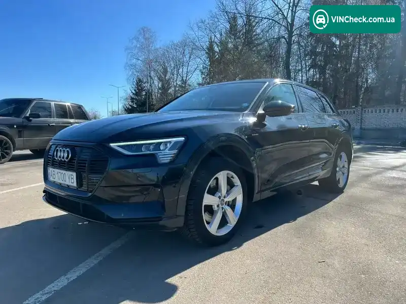 Audi e-tron 2019, фото з оголошення 1 з 21, VIN WAUZZZGE2LB007542
