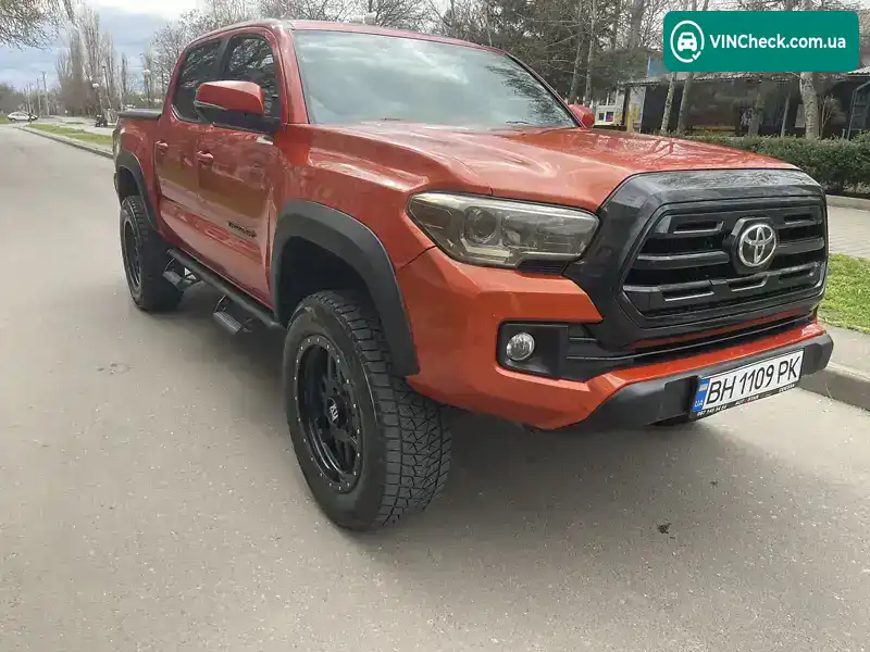 Toyota Tacoma 2017, фото з оголошення 2 з 20, VIN 3TMCZ5ANXHM095945