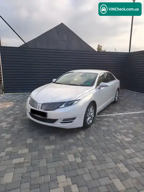 Lincoln MKZ 2016, фото з оголошення 1 з 16, VIN 3LN6L2LU5GR632106