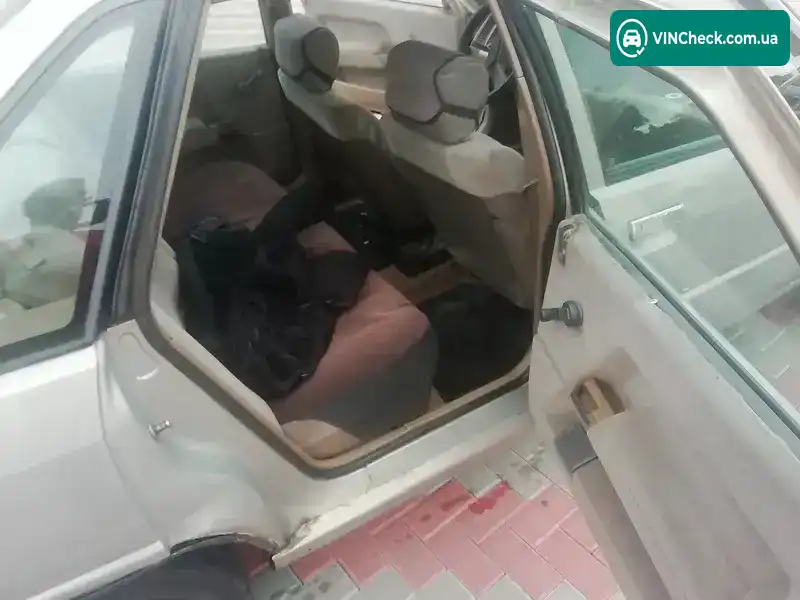 Renault 21 1986, фото з оголошення 1 з 15, VIN VF1L4820560553075