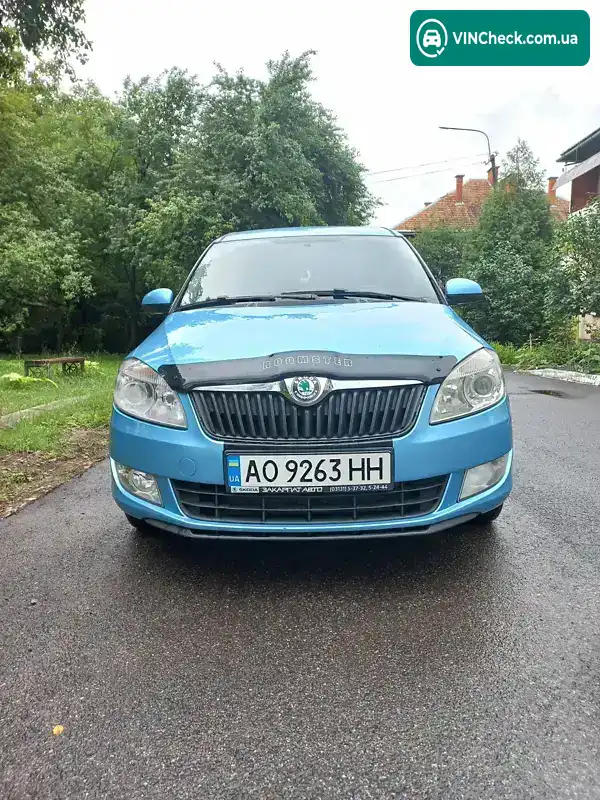 Skoda Roomster 2011, фото з оголошення 1 з 13, VIN TMBNM25J8B7008378