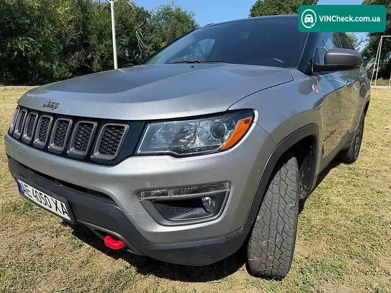 Jeep Compass 2018, фото з оголошення 2 з 20, VIN 3C4NJDDBXKT620317