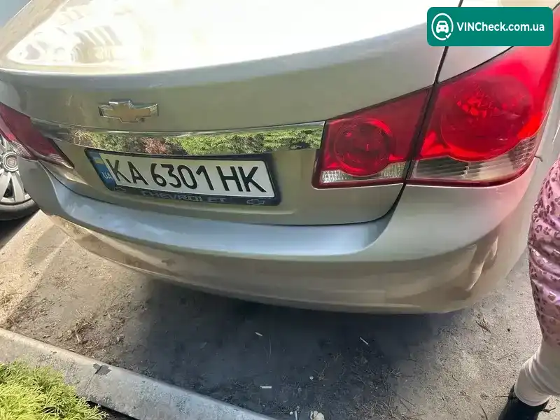 Chevrolet Cruze 2012, фото з оголошення 2 з 10, VIN 1G1PD5SH2C7292242