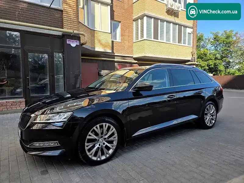 Skoda Superb 2019, фото з оголошення 1 з 20, VIN TMBLJ7NP3L7040609
