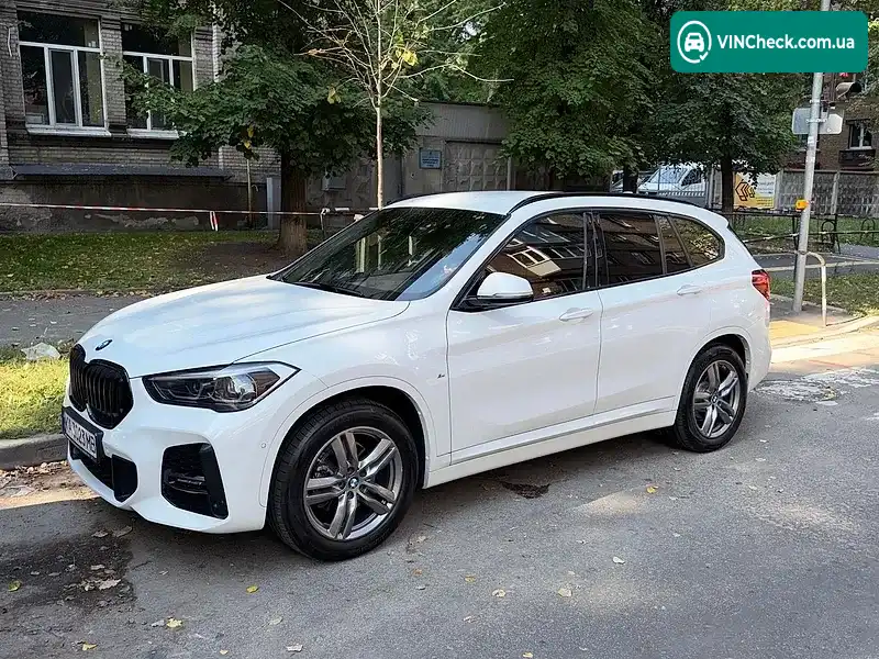 BMW X1 2021, фото з оголошення 2 з 20, VIN WBA11AD0905U48481