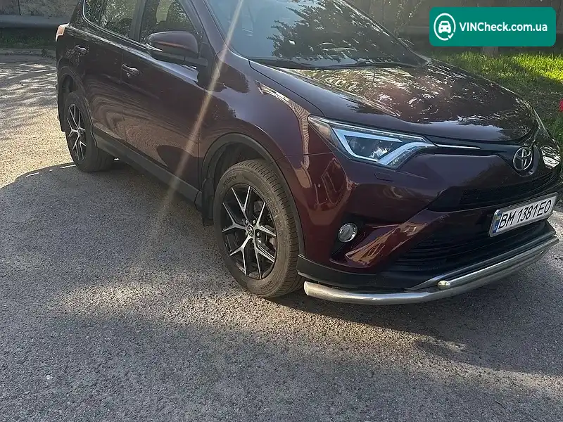 Toyota RAV4 2017, фото з оголошення 2 з 9, VIN JTMRBREV80D088606