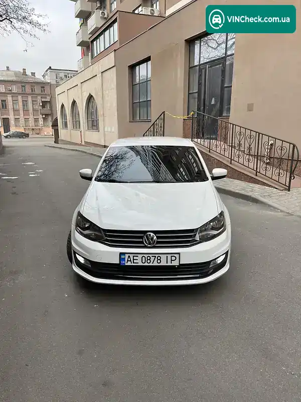Volkswagen Polo 2018, фото з оголошення 2 з 13, VIN XW8ZZZ61ZJG033120