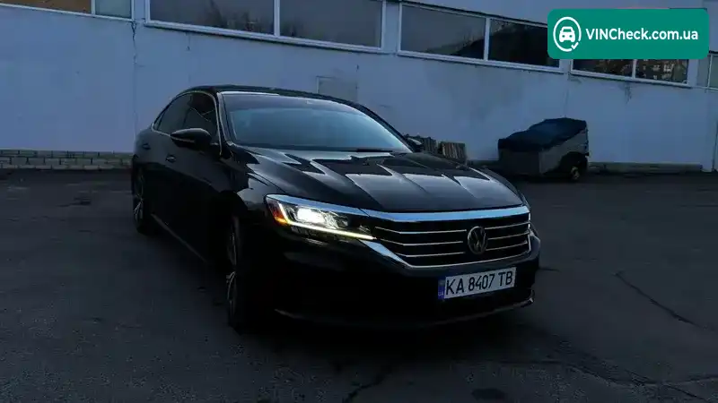Volkswagen Passat 2021, фото з оголошення 1 з 21, VIN 1VWSA7A37MC018438