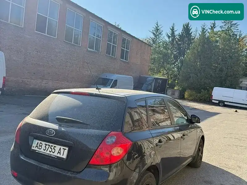 Kia Ceed 2008, фото з оголошення 2 з 8, VIN U5YFF24428L091083