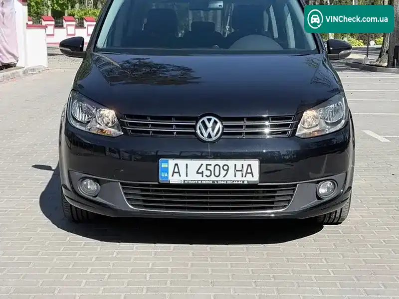 Volkswagen Touran 2015, фото з оголошення 1 з 21, VIN WVGZZZ1TZFW057886