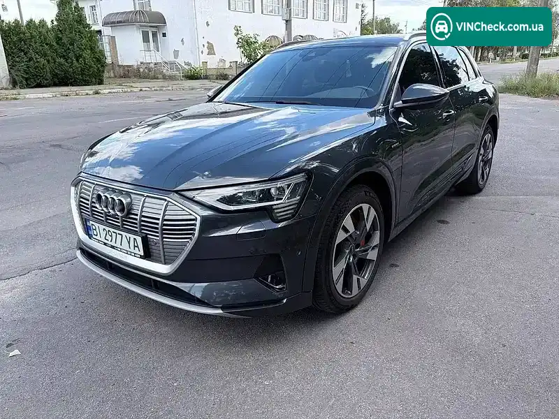 Audi e-tron 2020, фото з оголошення 2 з 20, VIN WAUZZZGE0MB016001