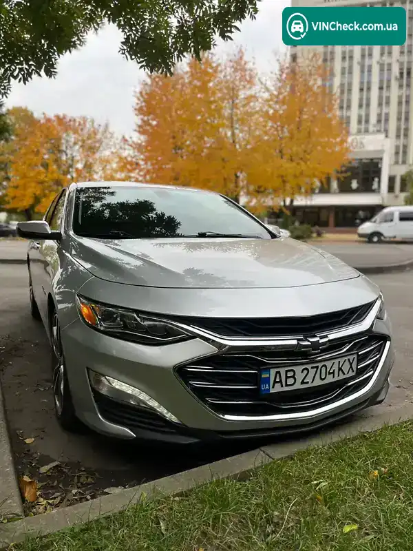 Chevrolet Malibu 2020, фото з оголошення 2 з 21, VIN 1G1ZE5SX4LF135525