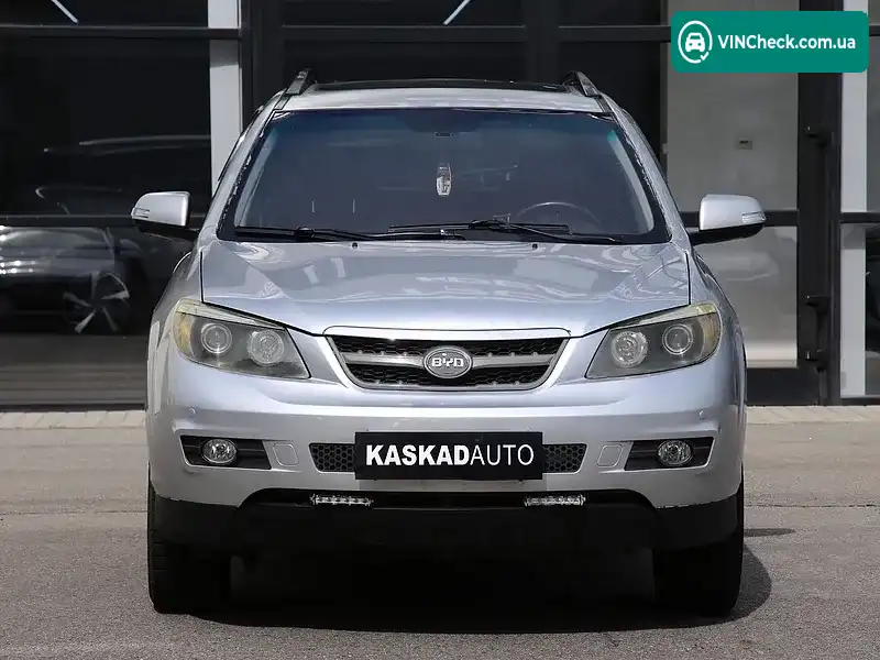 BYD S6 2013, фото з оголошення 2 з 20, VIN LGXC14CG2D1016939