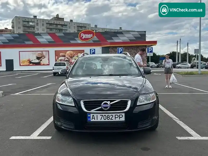 Volvo V50 2011, фото з оголошення 1 з 17, VIN YV1MW84F1C2654834