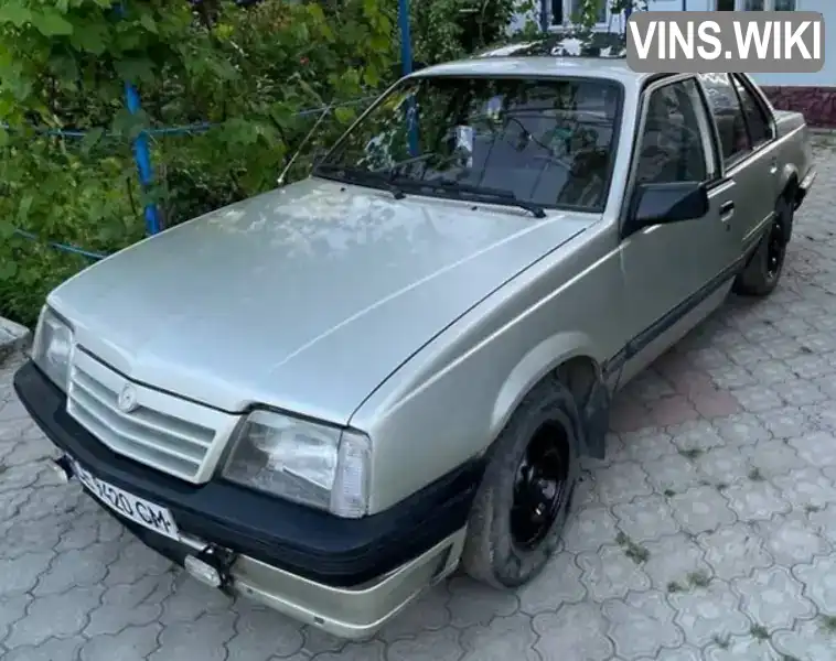 Opel Ascona 1987, фото з оголошення 1 з 4, VIN W0L000087H6031098