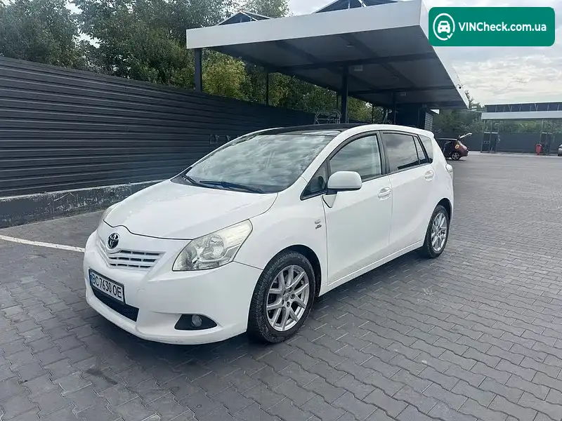 Toyota Verso 2010, фото з оголошення 2 з 20, VIN NMTDB26R10R006124