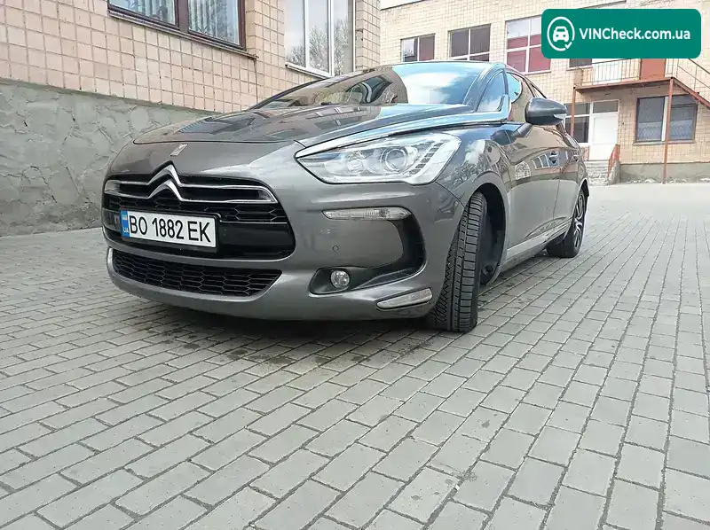 Citroen DS5 2012, фото з оголошення 2 з 20, VIN VF7KF9HR8CS509332