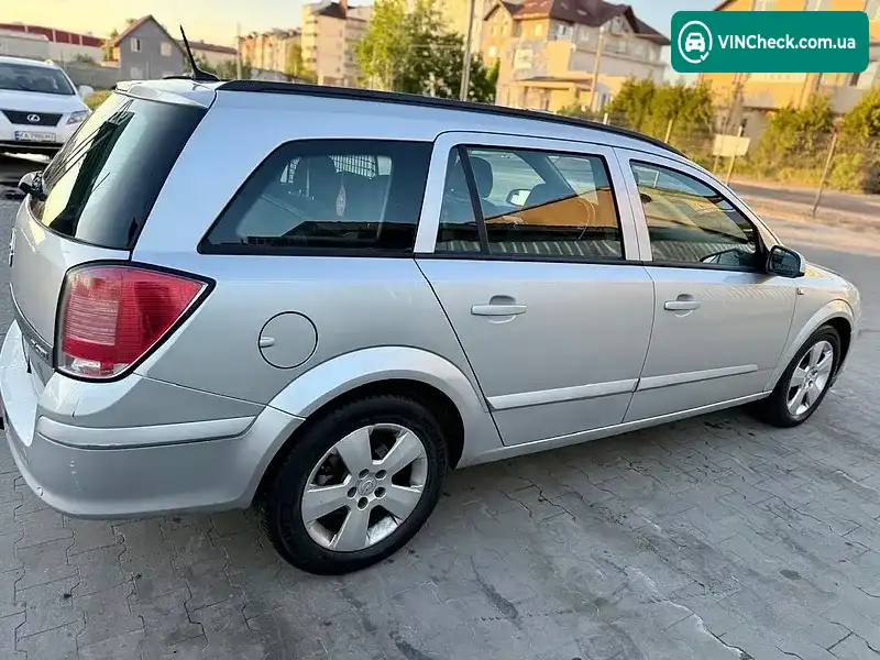 Opel Astra 2005, фото з оголошення 2 з 17, VIN W0L0AHL3552183713