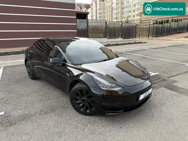 Tesla Model 3 2019, фото з оголошення 2 з 21, VIN 5YJ3E1EA6KF410313