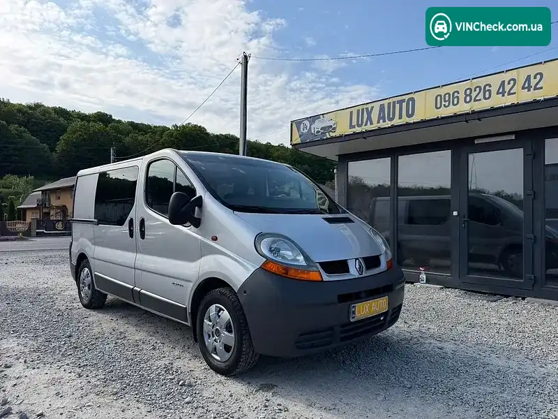 Renault Trafic 2005, фото з оголошення 2 з 20, VIN VF1FLACA64V221688