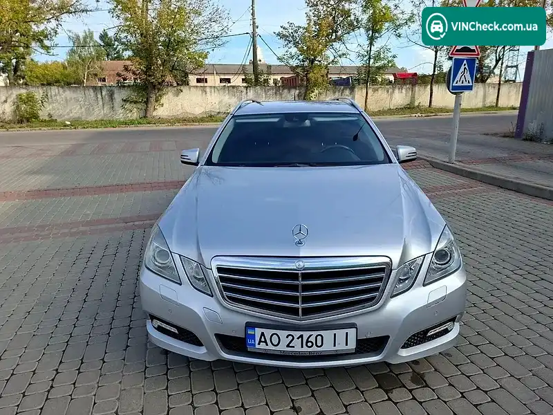 Mercedes-Benz E-Class 2010, фото з оголошення 2 з 20, VIN WDD2122031A191775