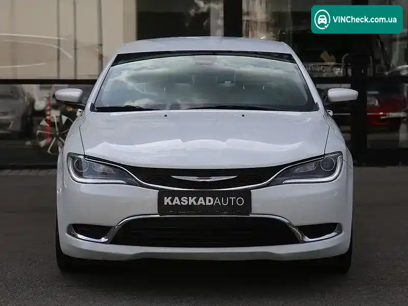 Chrysler 200 2015, фото з оголошення 2 з 19, VIN 1C3CCCAB3FN709933