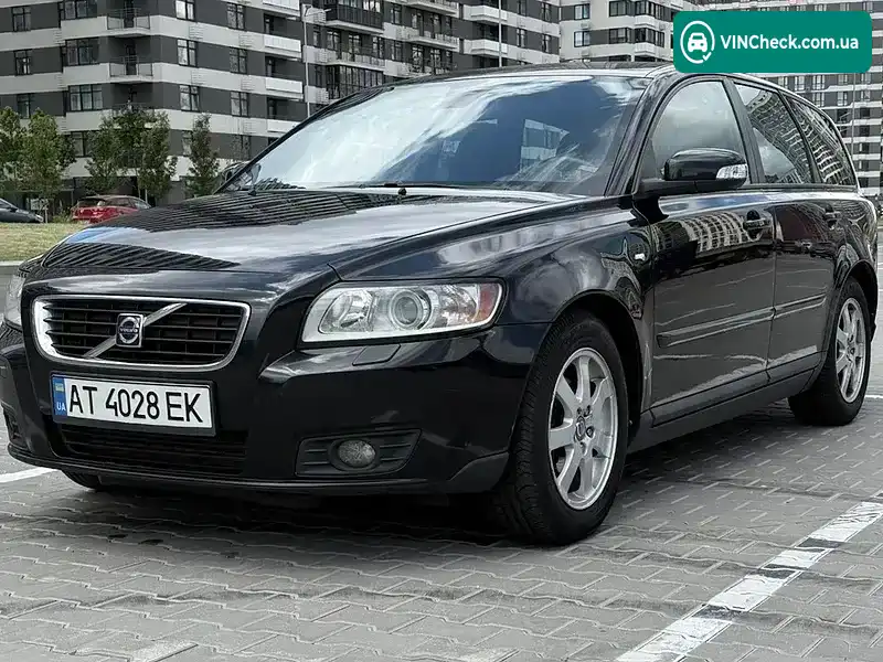 Volvo V50 2009, фото з оголошення 1 з 20, VIN YV1MW76E292487480