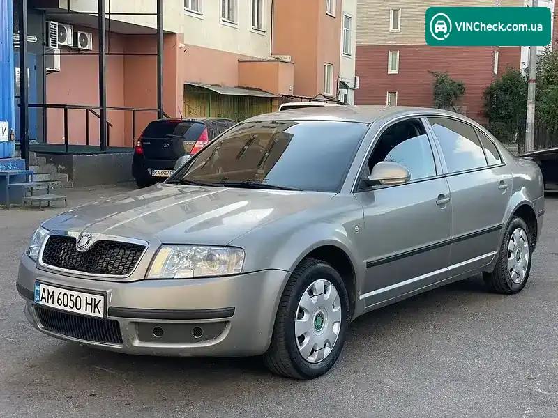 Skoda Superb 2007, фото з оголошення 1 з 13, VIN TMBDL23U38B300800