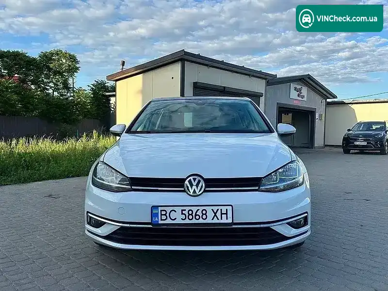 Volkswagen Golf 2018, фото з оголошення 2 з 20, VIN 3VWG57AU5KM002396