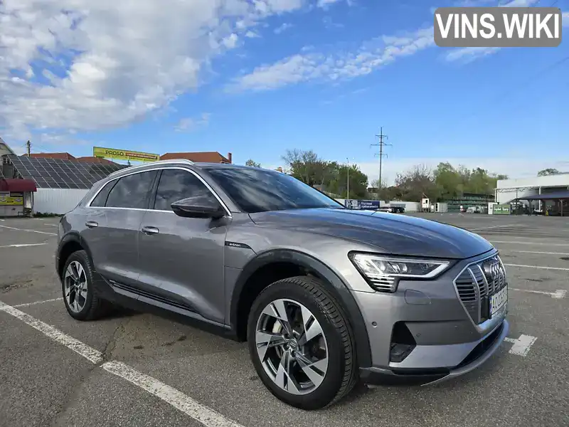 Audi e-tron 2020, фото з оголошення 1 з 21, VIN WAUZZZGE5LB024903