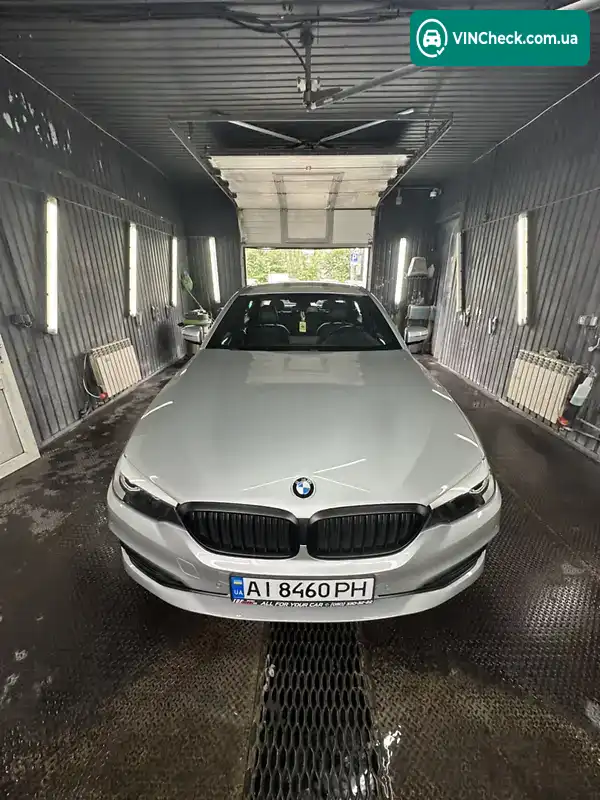 BMW 5 Series 2017, фото з оголошення 1 з 10, VIN WBAJA7C36HG906556