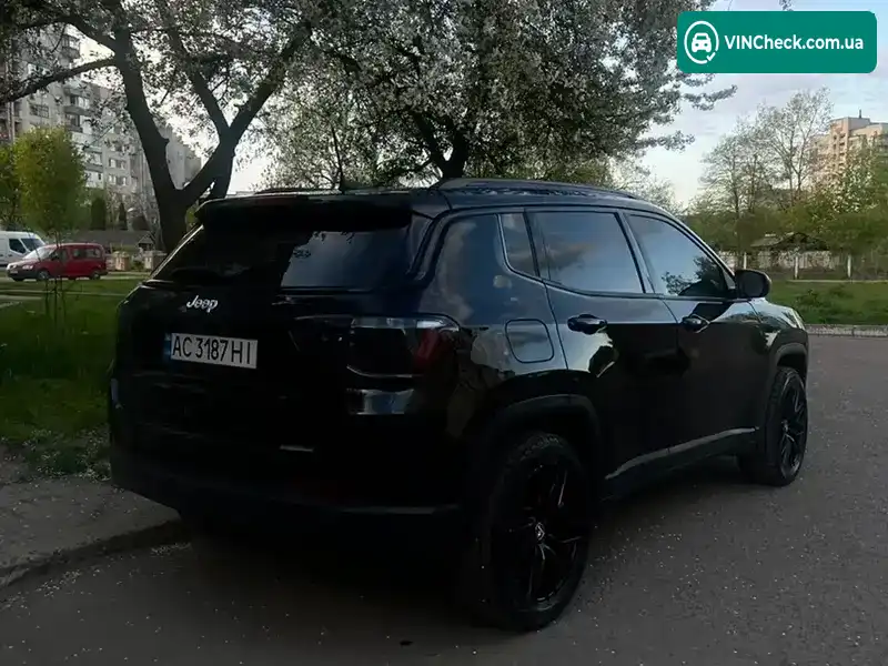 Jeep Compass 2017, фото з оголошення 2 з 21, VIN 3C4NJDBB2JT100906