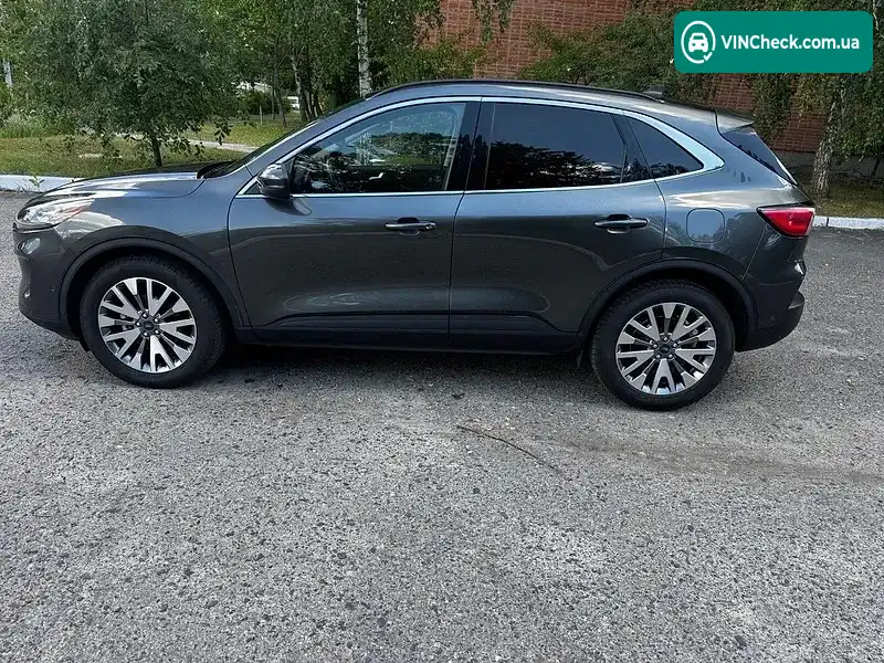 Ford Escape 2020, фото з оголошення 2 з 19, VIN 1FMCU9J99LUC56553