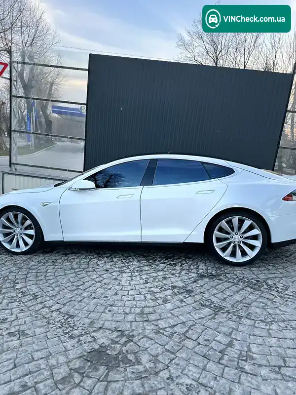Tesla Model S 2015, фото з оголошення 2 з 20, VIN 5YJSA1V28FF100377