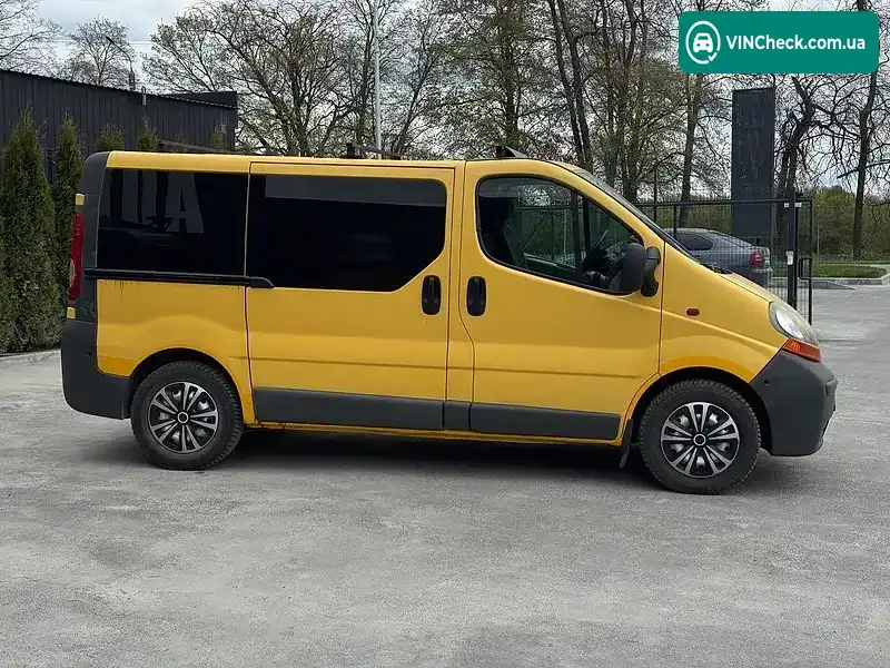 Renault Trafic 2003, фото з оголошення 2 з 21, VIN VF1FLACA63V191679