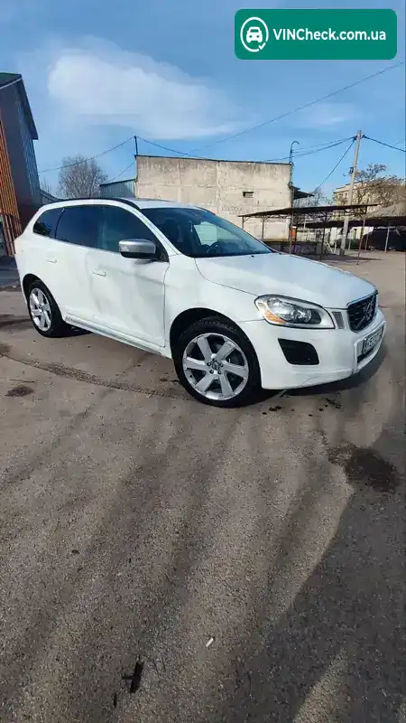 Volvo XC60 2012, фото з оголошення 1 з 21, VIN YV1DZ8756D2427477