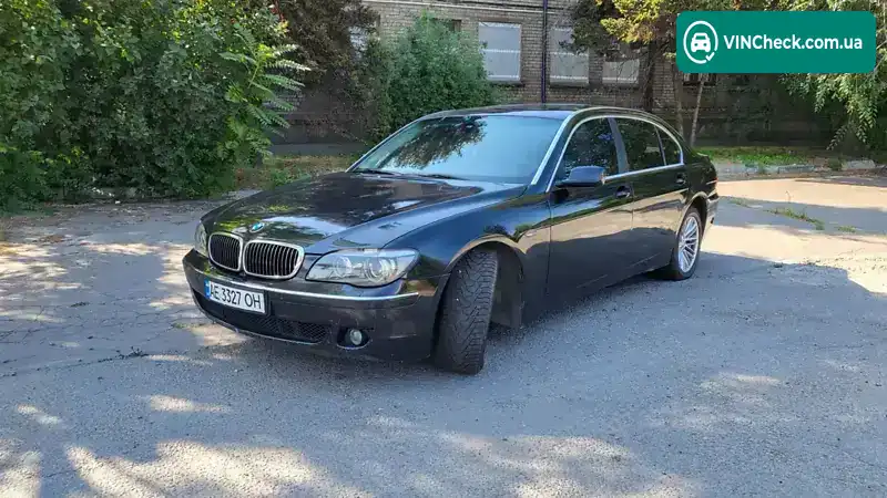 BMW 7 Series 2004, фото з оголошення 2 з 10, VIN WBAGN63454DS46183