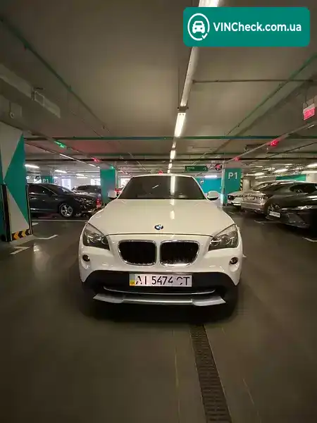 BMW X1 2011, фото з оголошення 1 з 11, VIN WBAVM91020VL66408