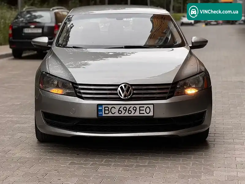 Volkswagen Passat 2011, фото з оголошення 2 з 8, VIN 1VWAP7A33CC020602
