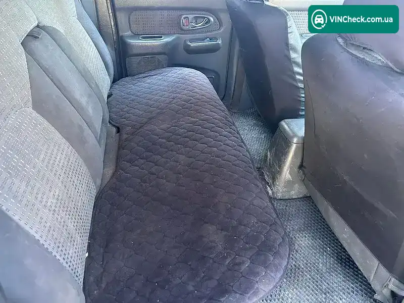 Mitsubishi L 200 2005, фото з оголошення 2 з 8, VIN MMBJNK7485D002486