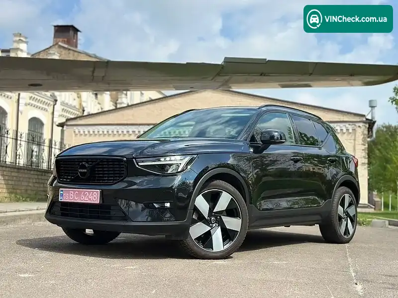 Volvo XC40 2022, фото з оголошення 2 з 20, VIN YV1XZBWV8P2922091