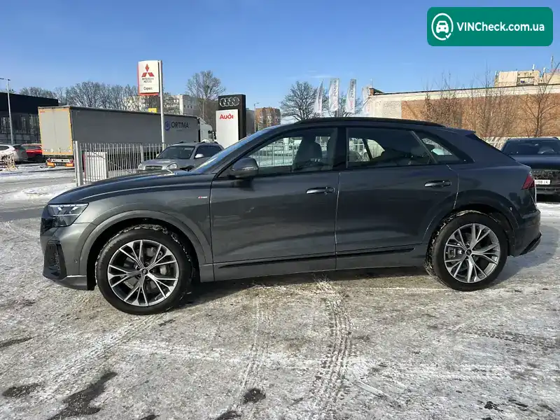 Audi Q8 2025, фото з оголошення 1 з 20, VIN WAUZZZ4M9TD012138