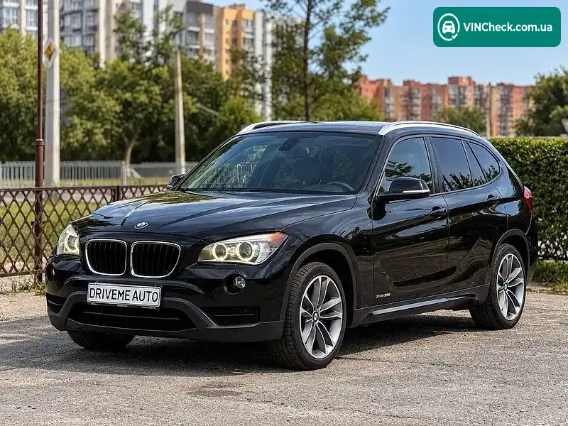 BMW X1 2013, фото з оголошення 1 з 20, VIN WBAVM5C54DVV90482