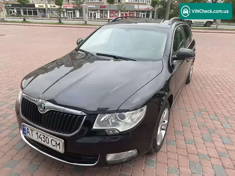 Skoda Superb 2011, фото з оголошення 2 з 20, VIN TMBJE73T8B9064564