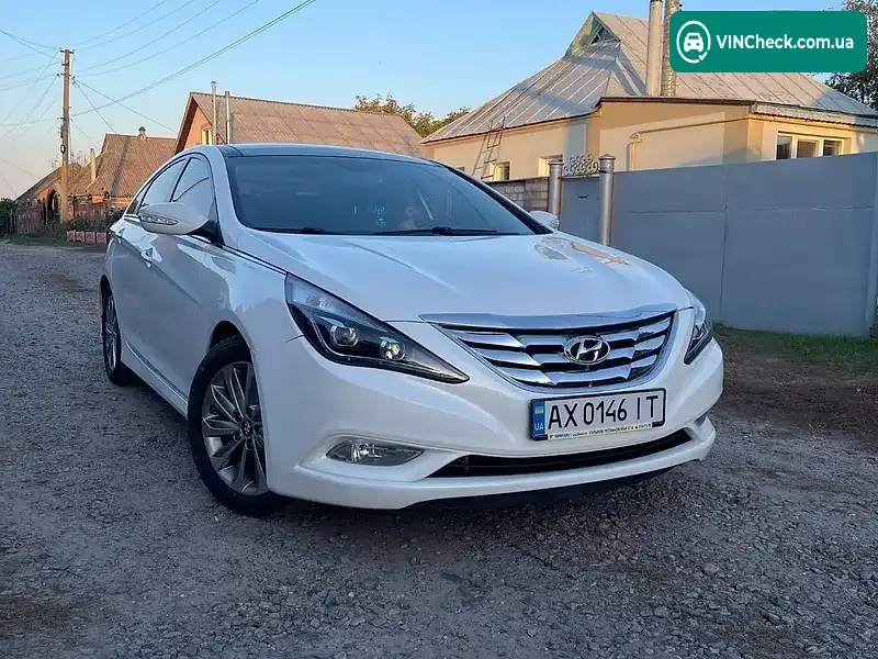 Hyundai Sonata 2014, фото з оголошення 2 з 20, VIN 5NPEC4AC8EH924449