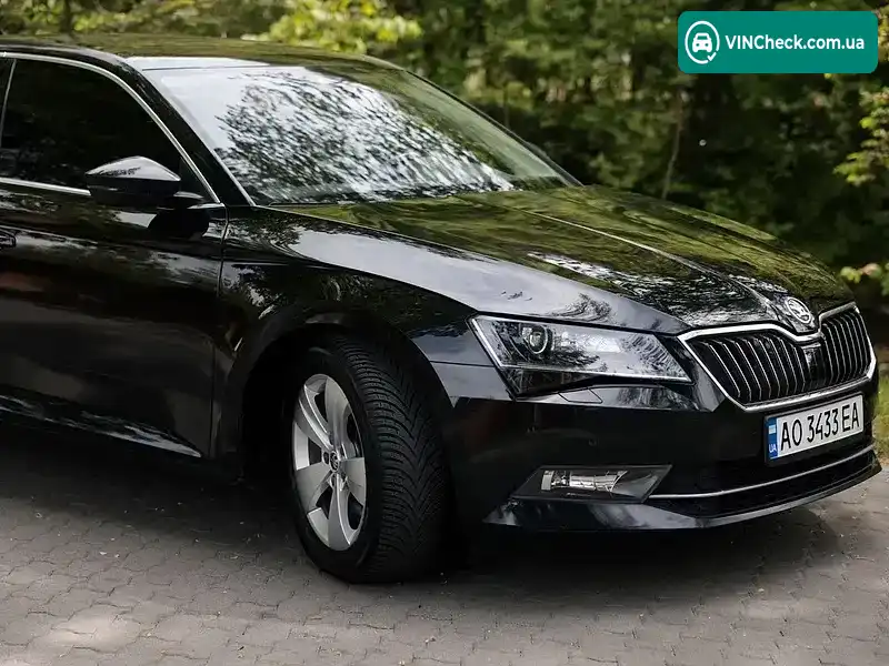 Skoda Superb 2018, фото з оголошення 2 з 21, VIN TMBAJ7NP9K7035713
