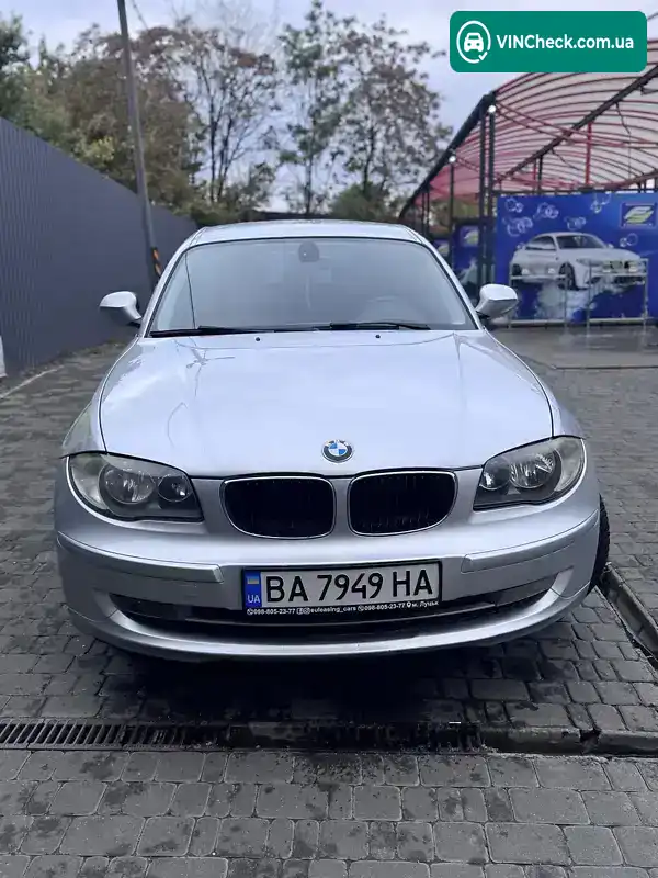 BMW 1 Series 2010, фото з оголошення 1 з 12, VIN WBAUH31060E358696