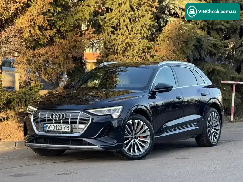 Audi e-tron 2021, фото з оголошення 1 з 21, VIN WAUZZZGE7MB041008