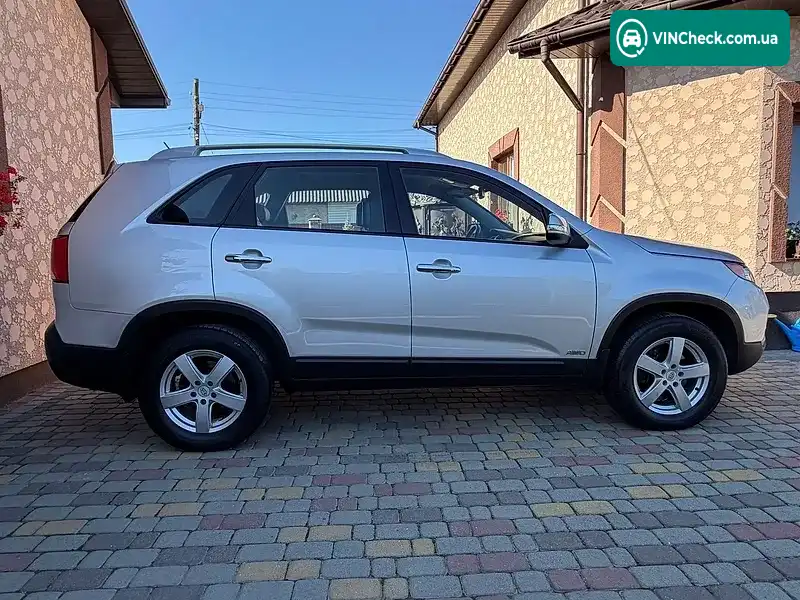 Kia Sorento 2011, фото з оголошення 1 з 20, VIN KNAKU814DB5151639